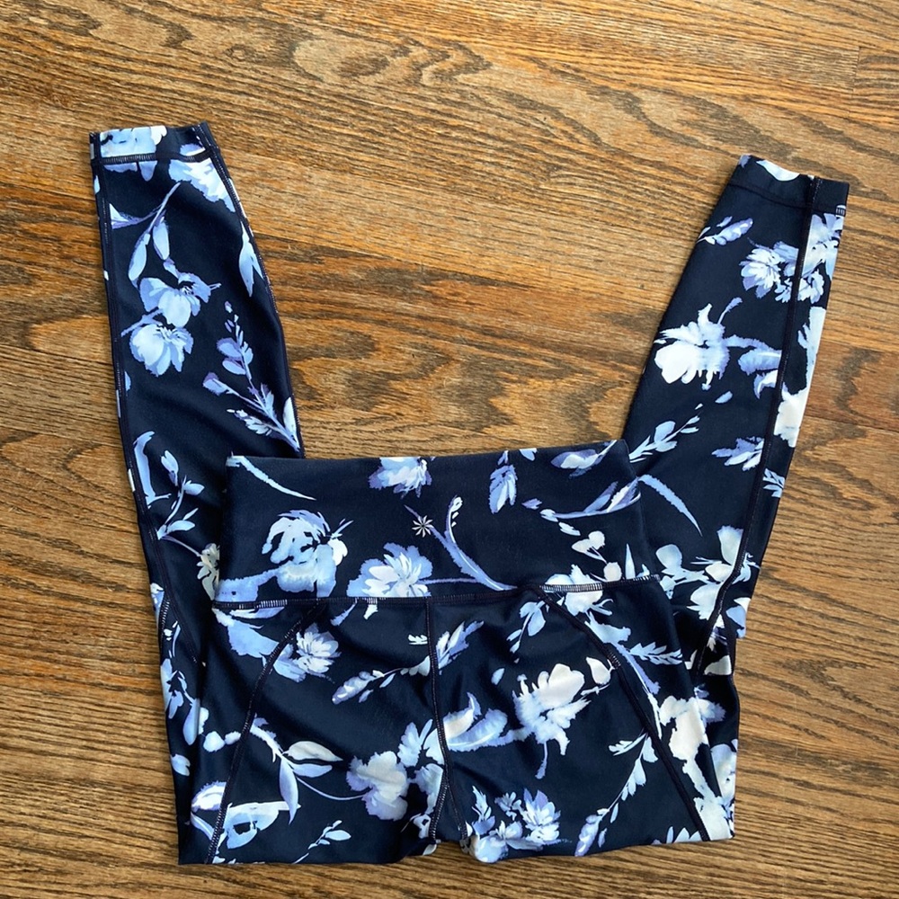 Athleta leggings
